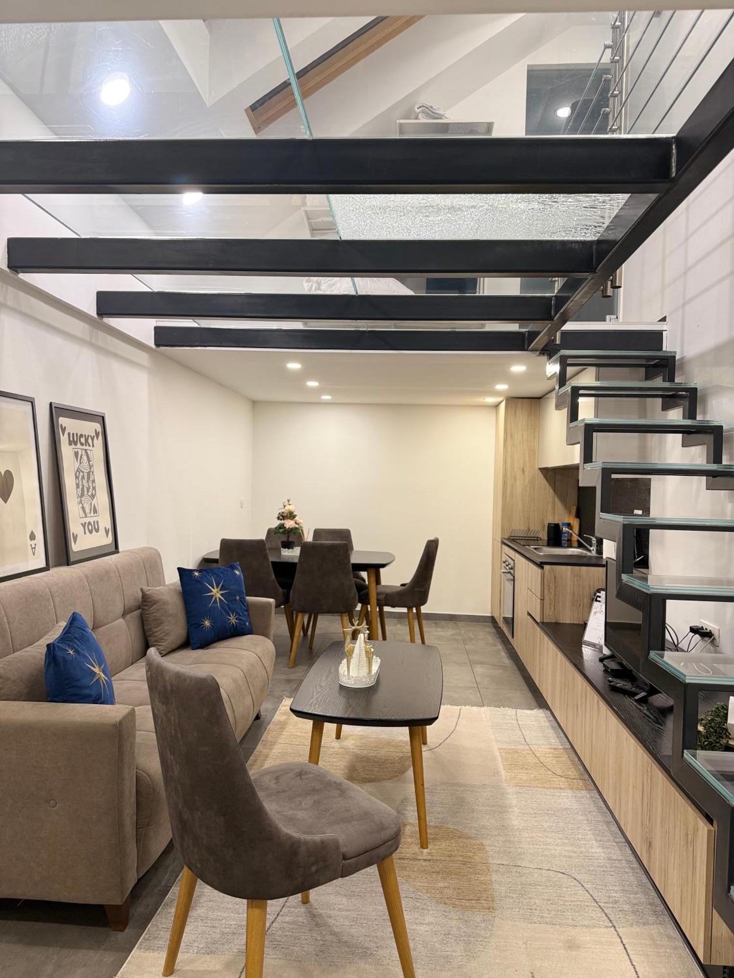 Khan Apartments Любляна Екстериор снимка